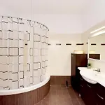Seraina House *