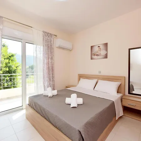 Seraina House * Pastida