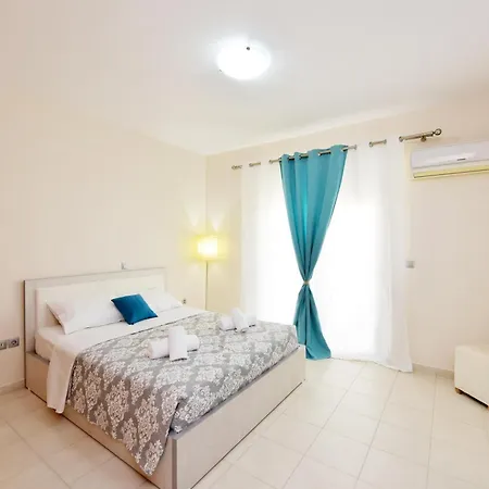 Seraina House Villa *