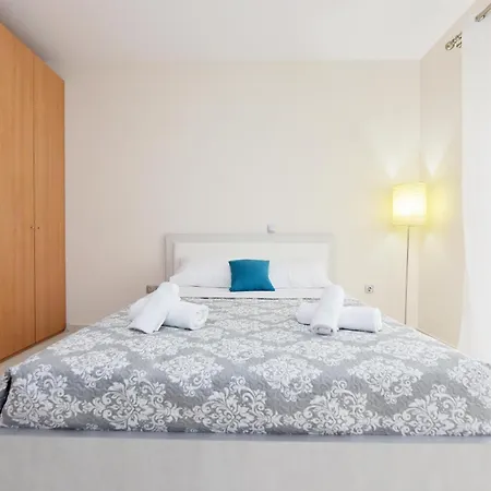 Seraina House Villa