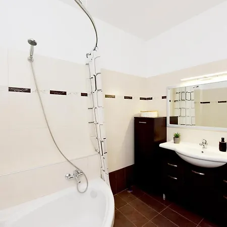 Seraina House Villa