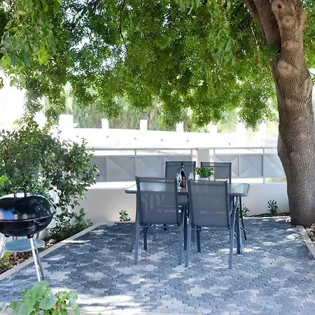 Seraina House